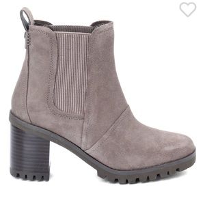 UGG Suede Hazel Booties